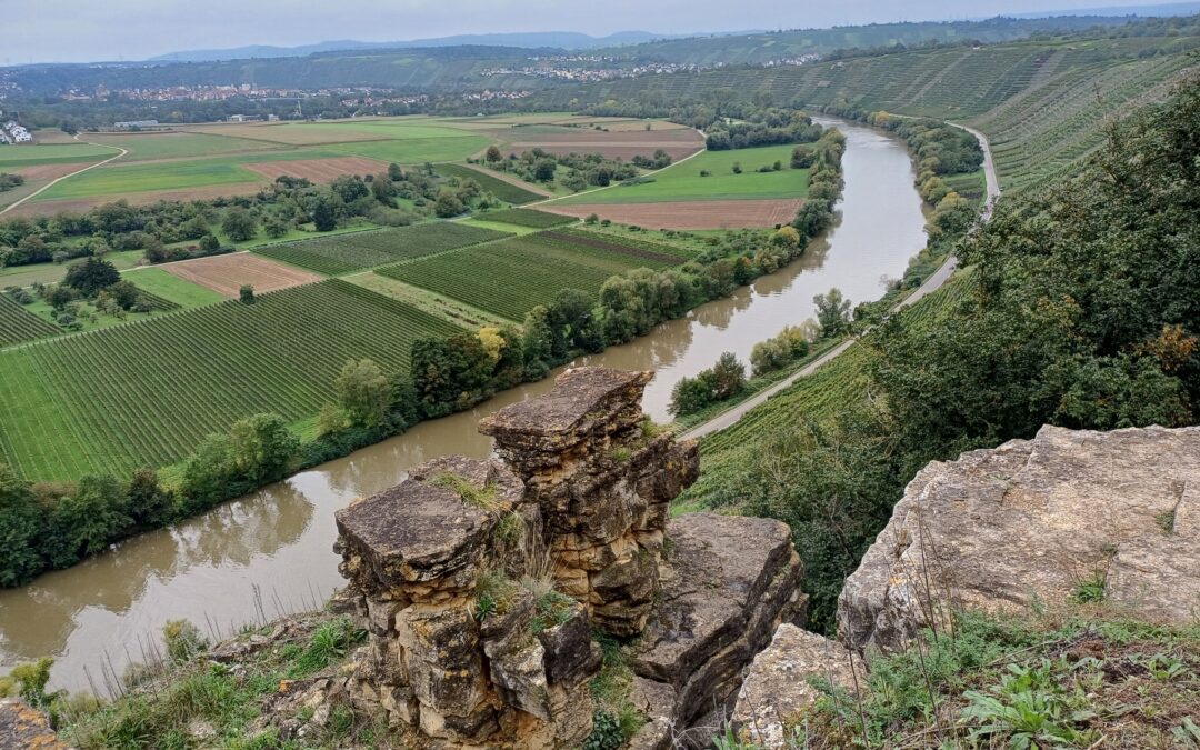 Wasser, Wein und Wandern